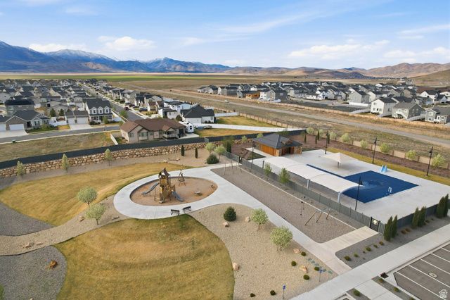 1260 E PACKARD DR, Eagle Mountain, UT 84005