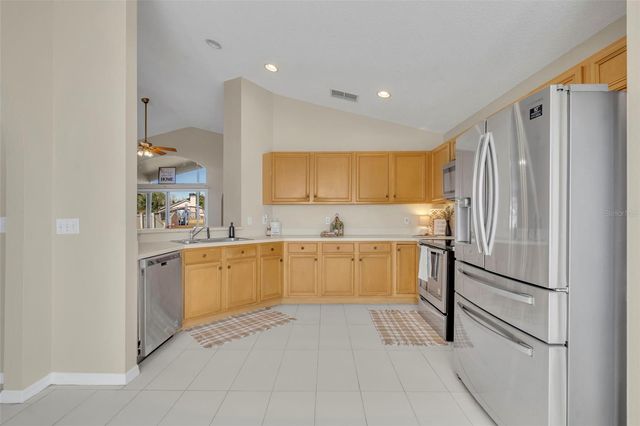 513 HARDWOOD CIRCLE, Orlando, FL 32828