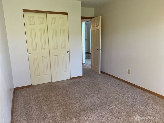 3126 Lakeview Court 3126, Springfield, OH 45503