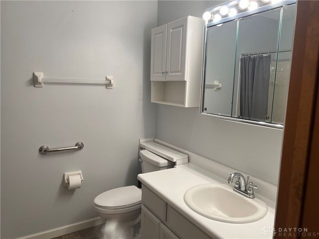 3126 Lakeview Court 3126, Springfield, OH 45503