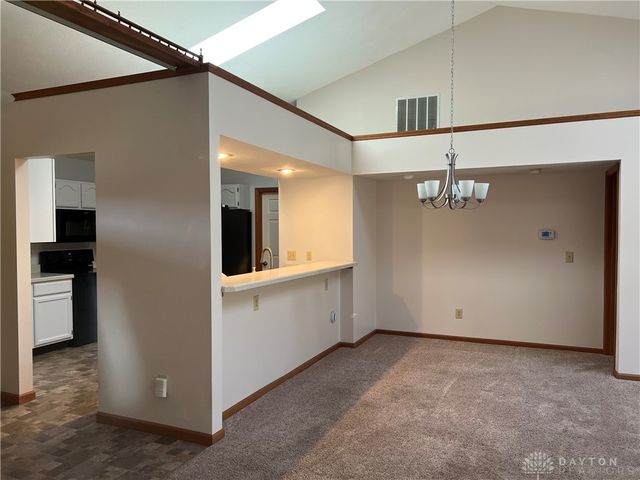 3126 Lakeview Court 3126, Springfield, OH 45503