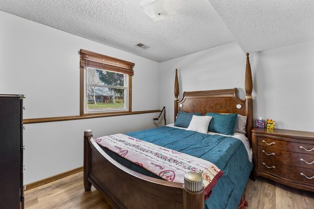 7801 E Pagent Ln, Wichita, KS 67206