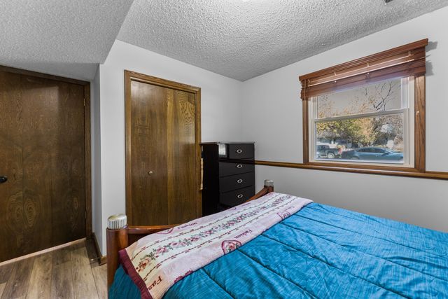 7801 E Pagent Ln, Wichita, KS 67206