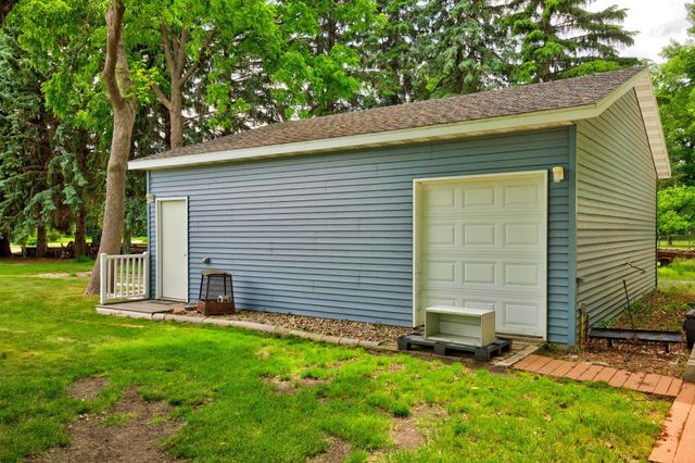 605 Sheyenne Street, Horace, ND 58047