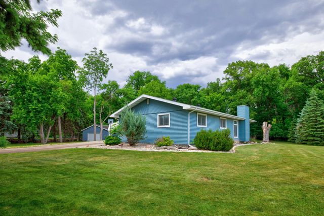 605 Sheyenne Street, Horace, ND 58047