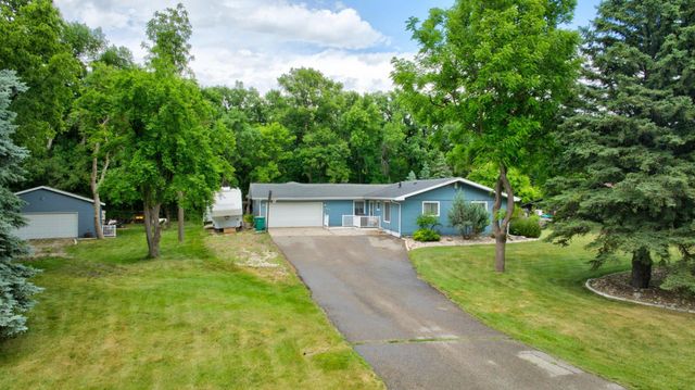 605 Sheyenne Street, Horace, ND 58047