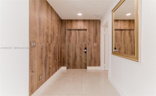 3571 Magellan Circle 343-4, Aventura, FL 33180