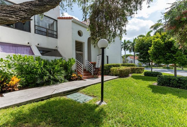 3571 Magellan Circle 343-4, Aventura, FL 33180