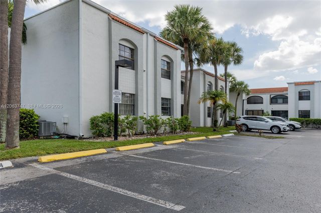 3571 Magellan Circle 343-4, Aventura, FL 33180