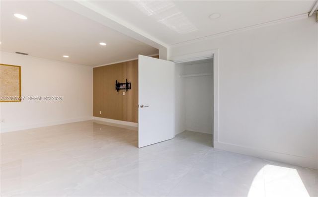 3571 Magellan Circle 343-4, Aventura, FL 33180