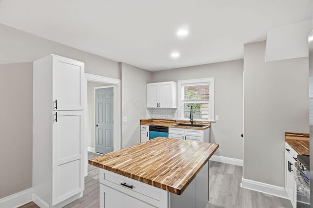 298 N Burgess Avenue, Columbus, OH 43204