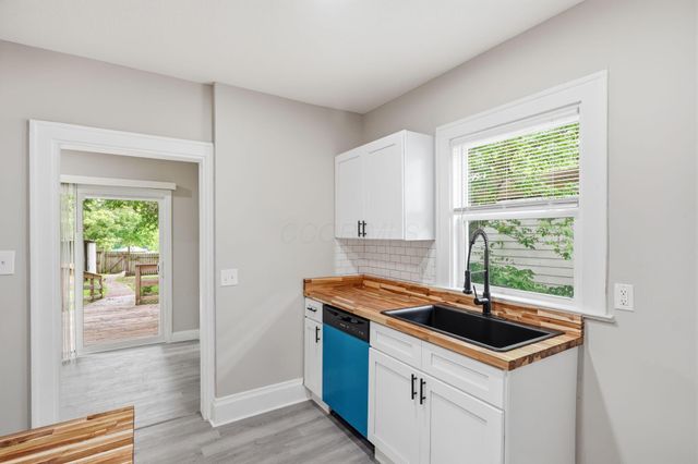 298 N Burgess Avenue, Columbus, OH 43204
