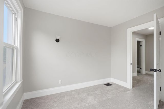 298 N Burgess Avenue, Columbus, OH 43204