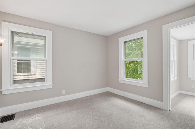 298 N Burgess Avenue, Columbus, OH 43204