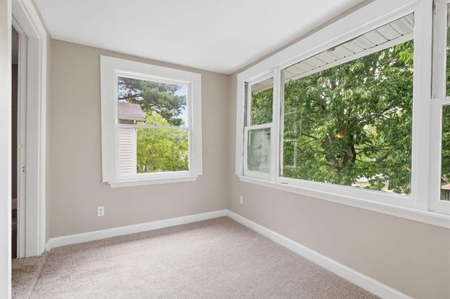 298 N Burgess Avenue, Columbus, OH 43204