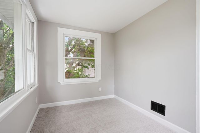 298 N Burgess Avenue, Columbus, OH 43204