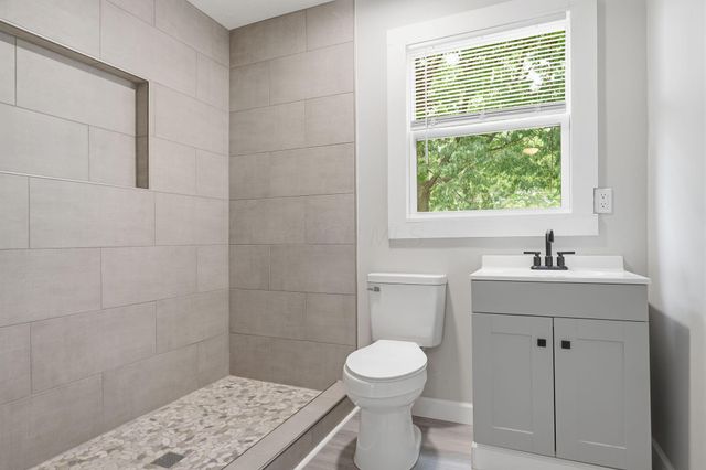 298 N Burgess Avenue, Columbus, OH 43204