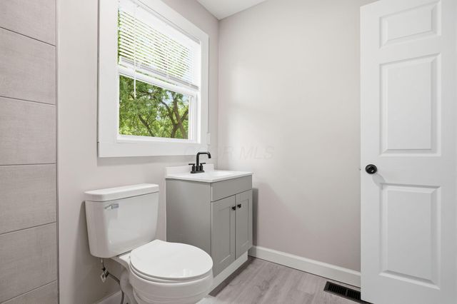 298 N Burgess Avenue, Columbus, OH 43204