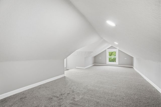 298 N Burgess Avenue, Columbus, OH 43204