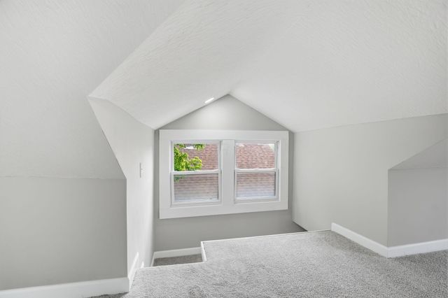 298 N Burgess Avenue, Columbus, OH 43204