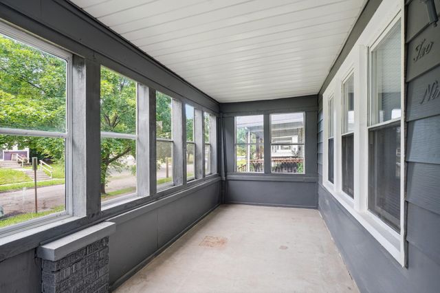 298 N Burgess Avenue, Columbus, OH 43204