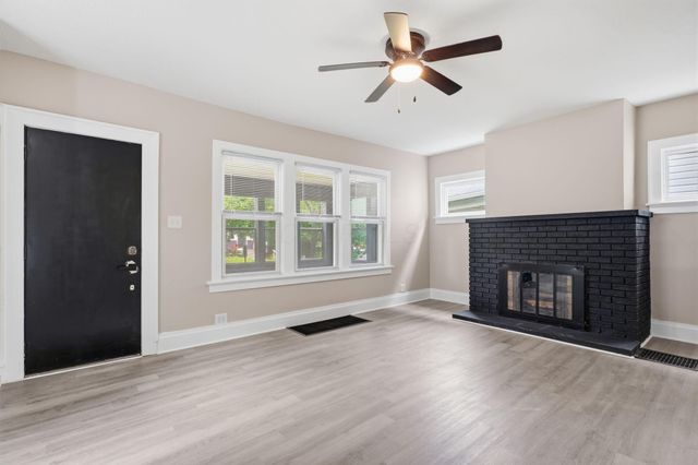 298 N Burgess Avenue, Columbus, OH 43204