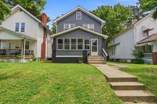 298 N Burgess Avenue, Columbus, OH 43204