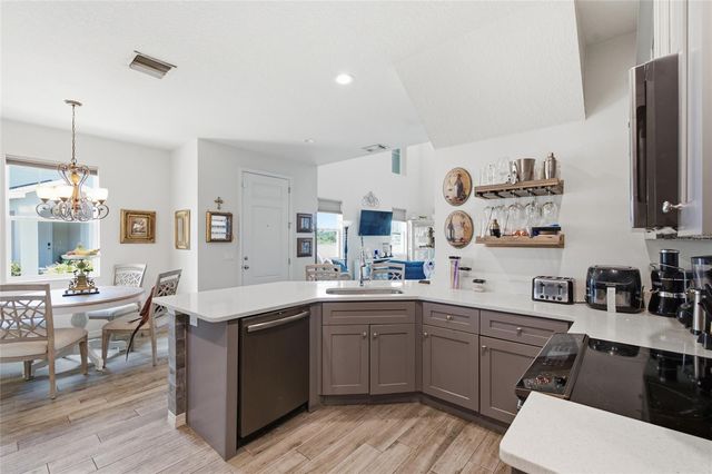 1934 LAKE RIDGE BOULEVARD, Clearwater, FL 33763