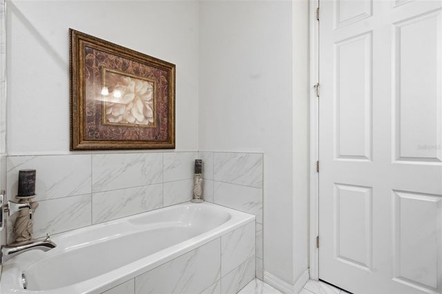 1934 LAKE RIDGE BOULEVARD, Clearwater, FL 33763