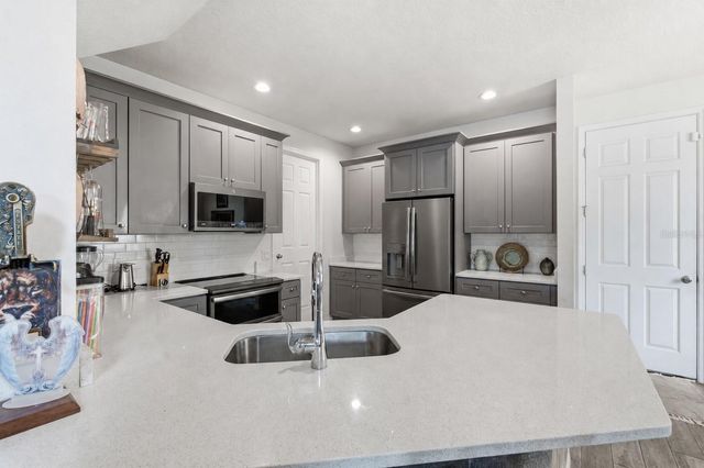 1934 LAKE RIDGE BOULEVARD, Clearwater, FL 33763