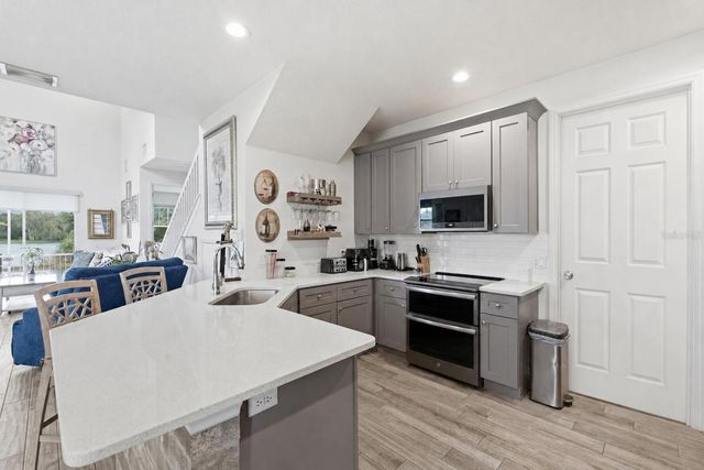 1934 LAKE RIDGE BOULEVARD, Clearwater, FL 33763