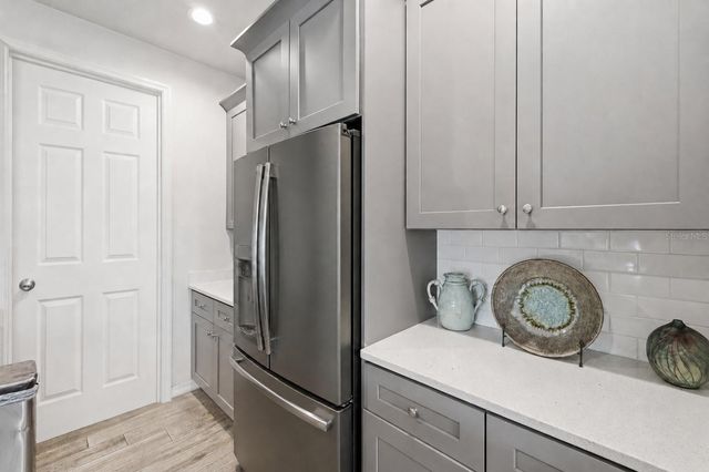 1934 LAKE RIDGE BOULEVARD, Clearwater, FL 33763
