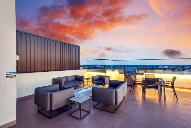 400 Groveland Avenue 708, Minneapolis, MN 55403