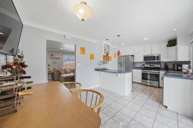 11397 Polaris Drive, San Diego, CA 92126