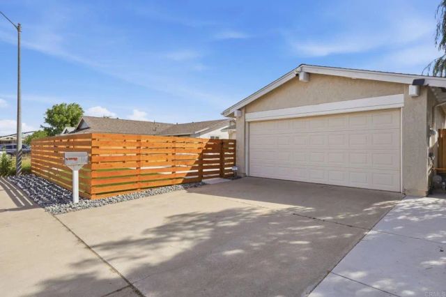 11397 Polaris Drive, San Diego, CA 92126