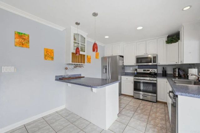 11397 Polaris Drive, San Diego, CA 92126