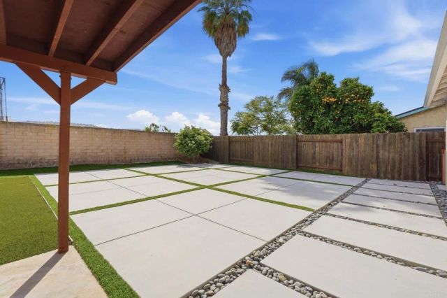 11397 Polaris Drive, San Diego, CA 92126