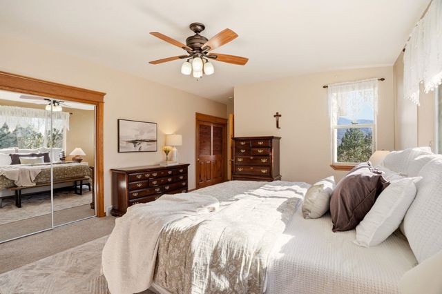23422 E Broken Lance Ln, Liberty Lake, WA 99019