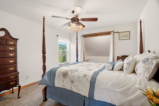 23422 E Broken Lance Ln, Liberty Lake, WA 99019