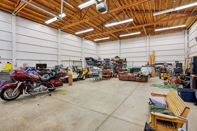 23422 E Broken Lance Ln, Liberty Lake, WA 99019