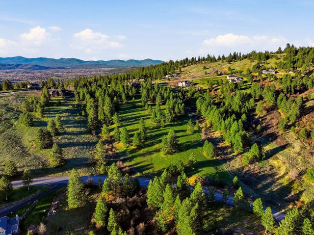 23422 E Broken Lance Ln, Liberty Lake, WA 99019