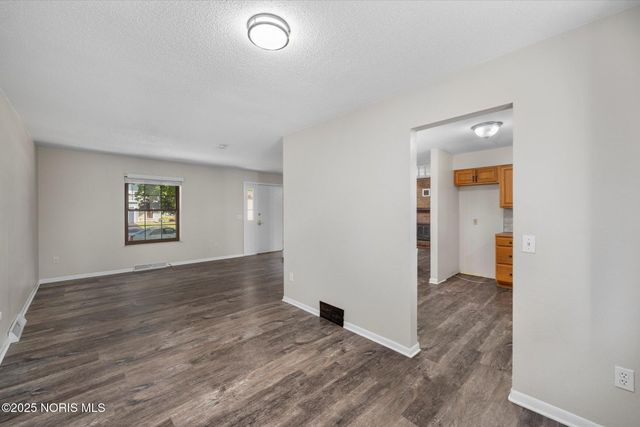 1946 Terri Rue, Northwood, OH 43619