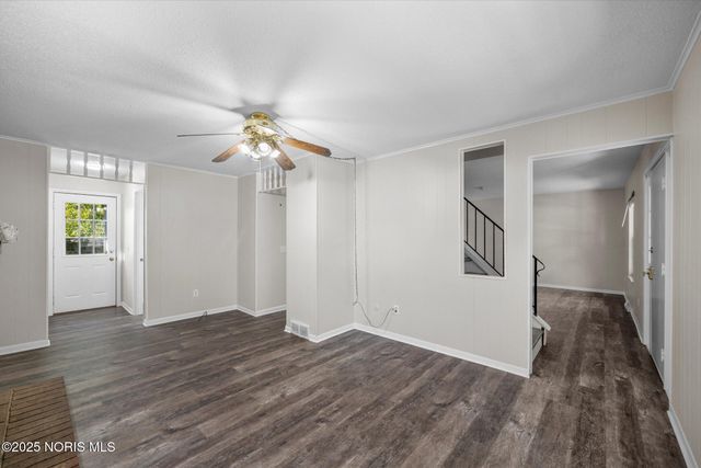 1946 Terri Rue, Northwood, OH 43619