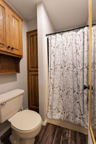 2725 E Lombard Street, Springfield, MO 65802