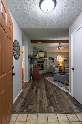 2725 E Lombard Street, Springfield, MO 65802