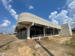 980 S State Street, Jackson, MS 39201