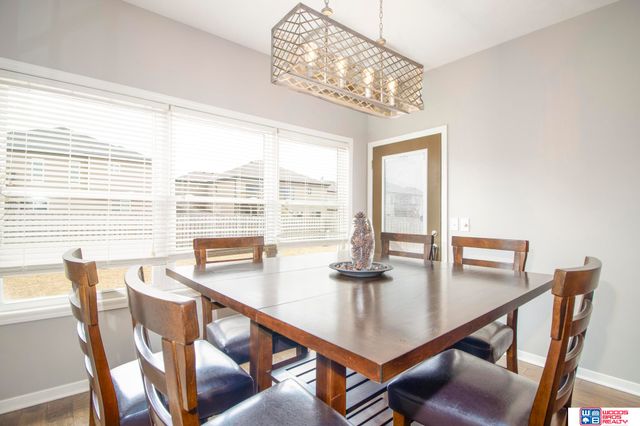 9249 Fairbanks Court, Lincoln, NE 68516