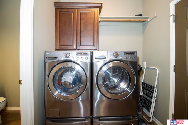 9249 Fairbanks Court, Lincoln, NE 68516