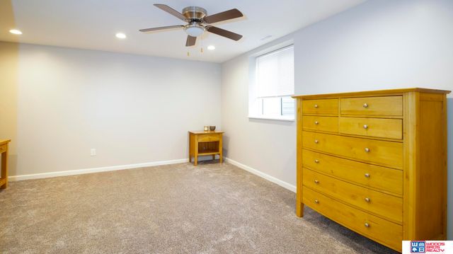 9249 Fairbanks Court, Lincoln, NE 68516