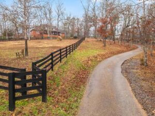 6835 Cooley Road, Ooltewah, TN 37363